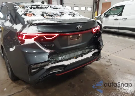 2021 Kia Forte Gt-Line из США, поврежденный, VIN 3KPF34AD9ME330811